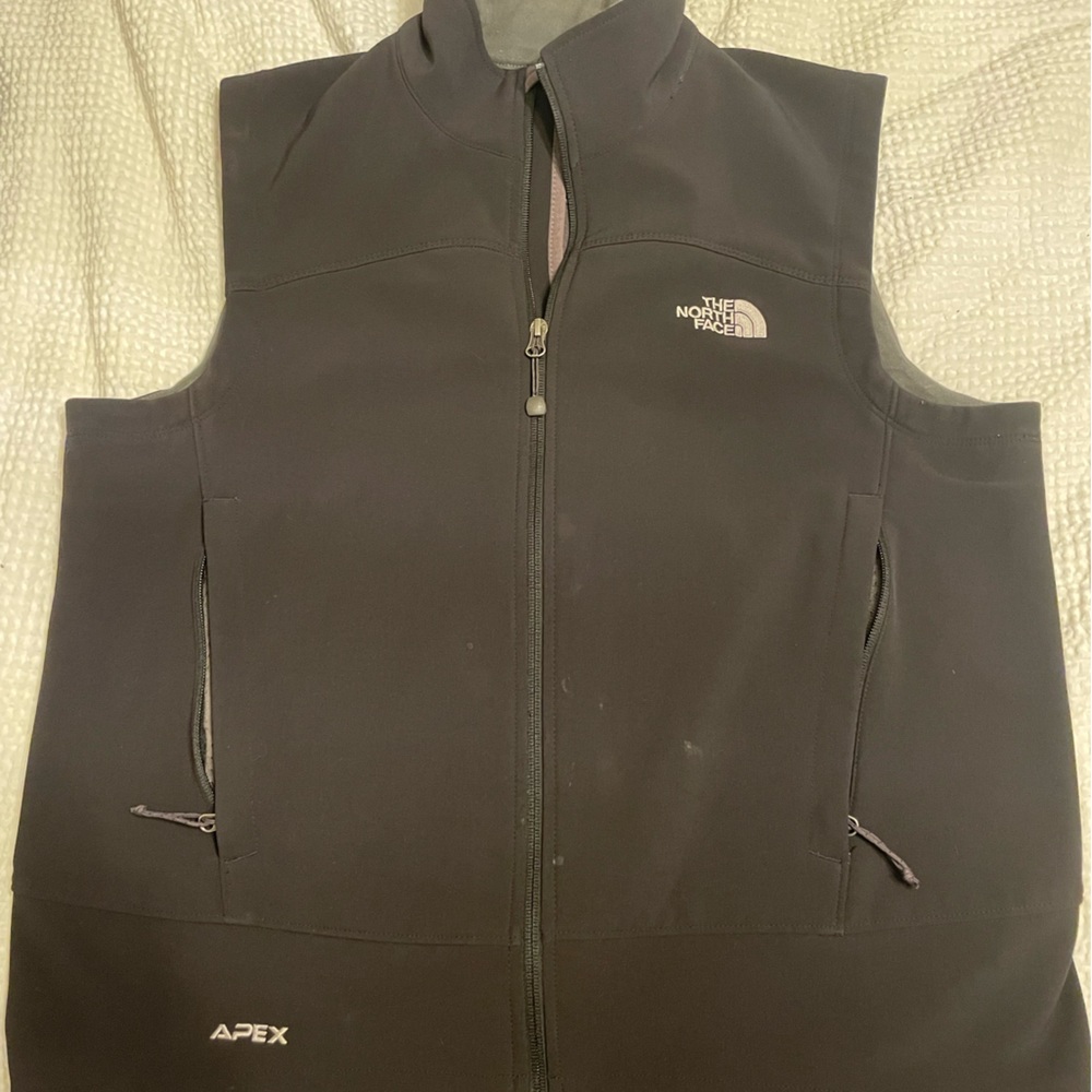 North face Apex vest. Men’s size M.